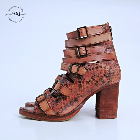Vintage Foundry Co Odessa Leather Strap Side Heeled Sandal Booties Brown Women 8 - Picture 6 of 13